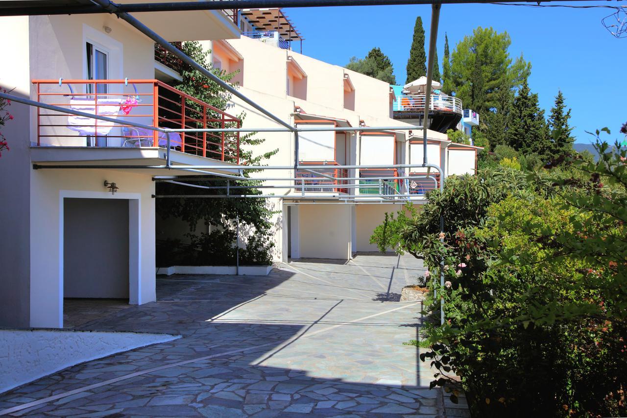 Miranda Resort Nikiana Exterior foto